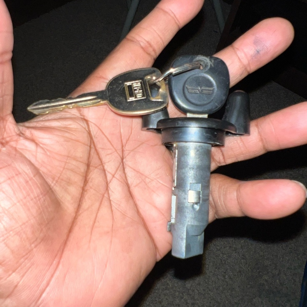 Ignition Switch and Key For Chevy GMC Vehicles